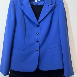 Women's Le Suit Blue Blazer and Black Skirt 2-Piece Set